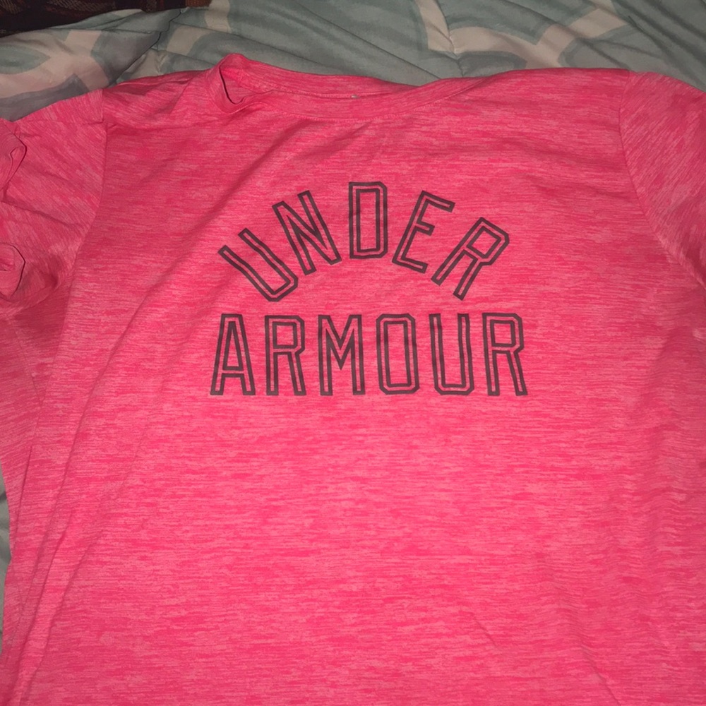 athletic shirt
